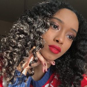 Meet your Posher, Arianna